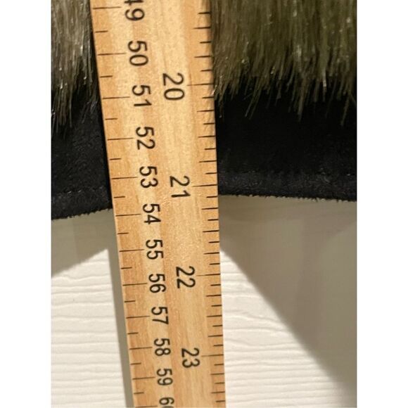 NWOT BCBGMAXAZRIA Faux Fur Dimitri Jacket in Dark Fatigue Combo - Picture 8 of 14